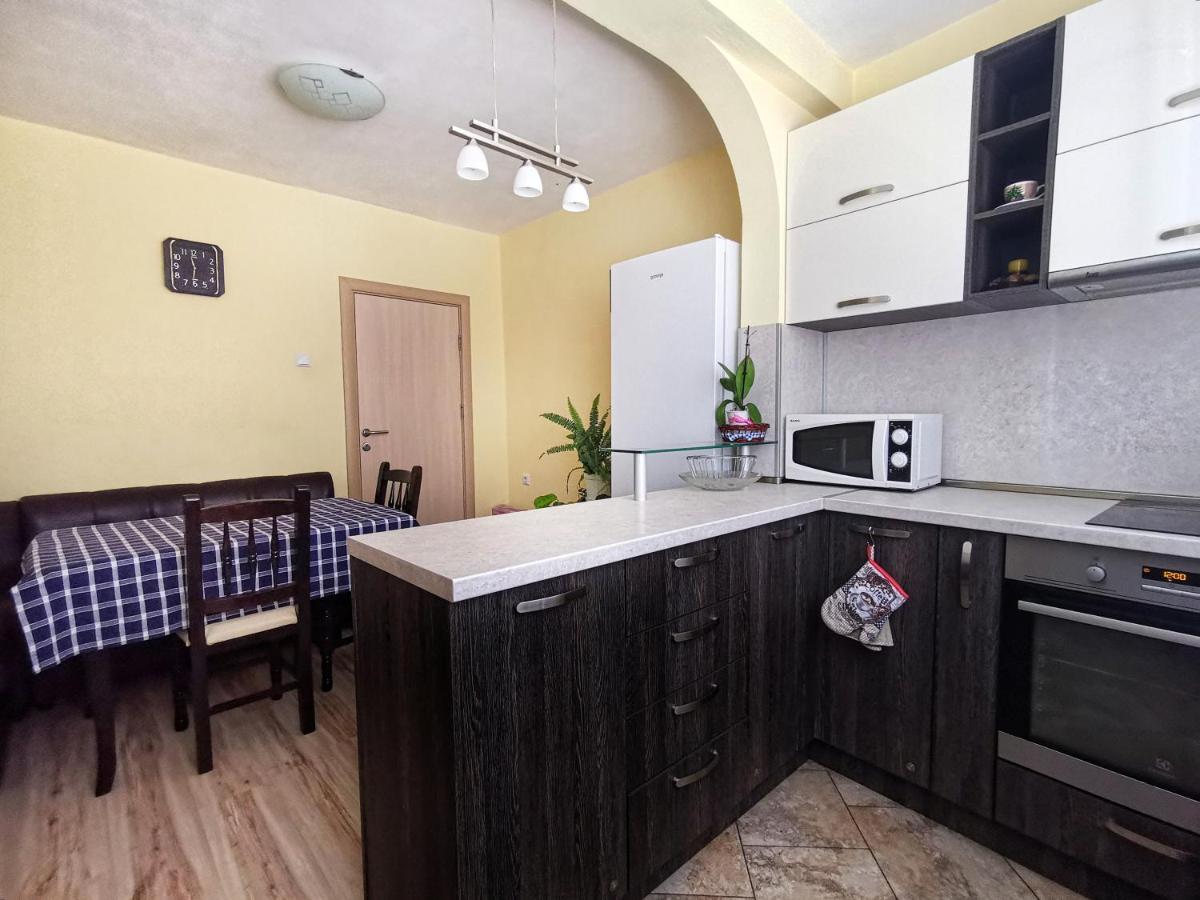 Амбър Апартамент И Стая За Гости Sozopol Buitenkant foto
